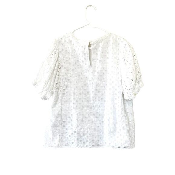 Elizabeth and James White Eyelet Blouse - Picture 3 of 4